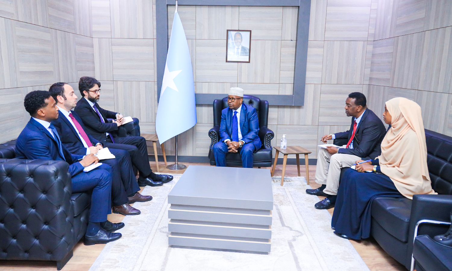 Wasiirka Arrimaha Dibadda oo sheegay inay ka go’antahay adkaynta midnimada qaran ee dalka