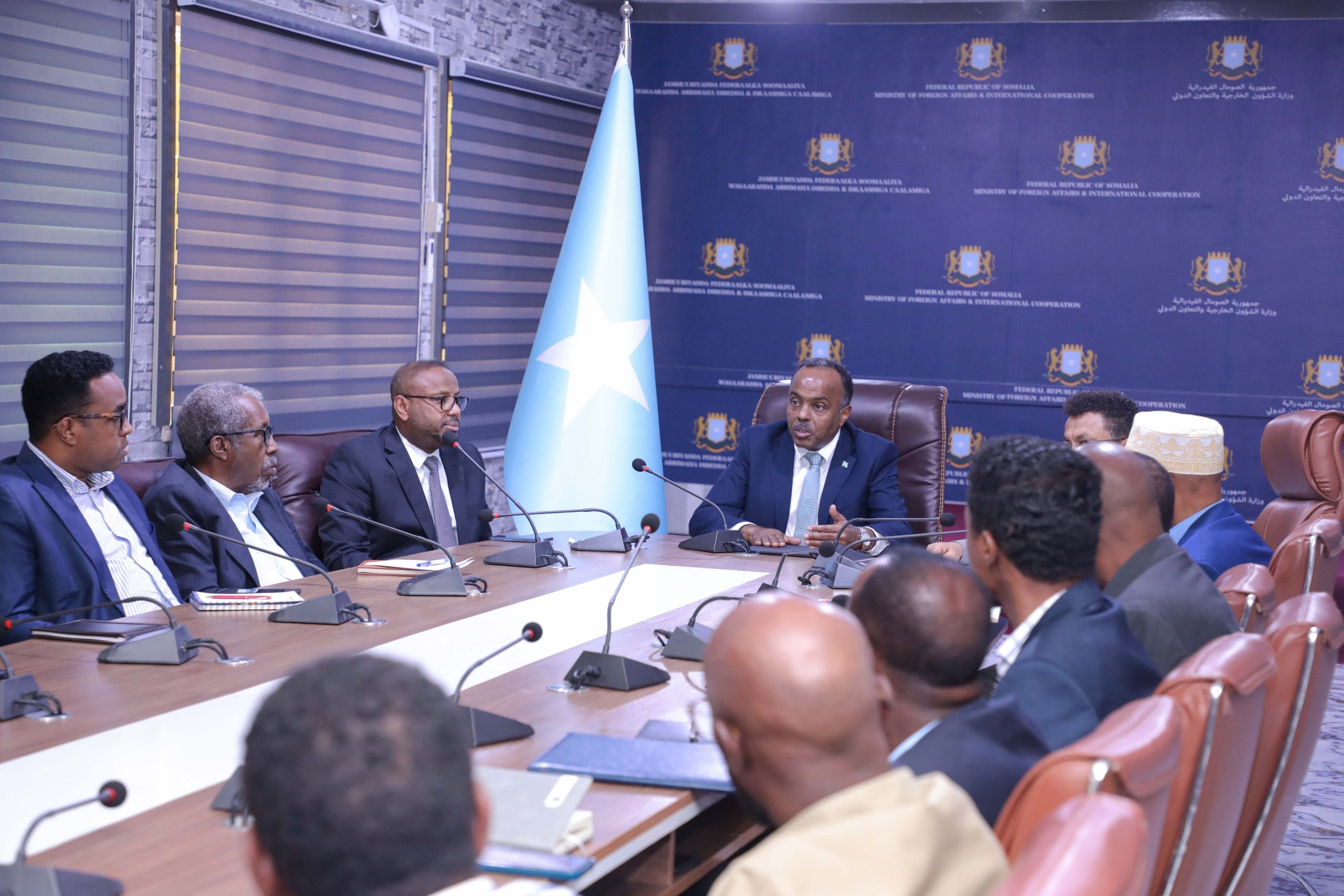 Wasiiru-Dowlaha Arrimaha Dibadda Mudane Cali Cumar (Cali Balcad) ayaa Hoggaamiyay Shir ku Saabsan Qorshaha Isbeddelka Qaranka (NTP)