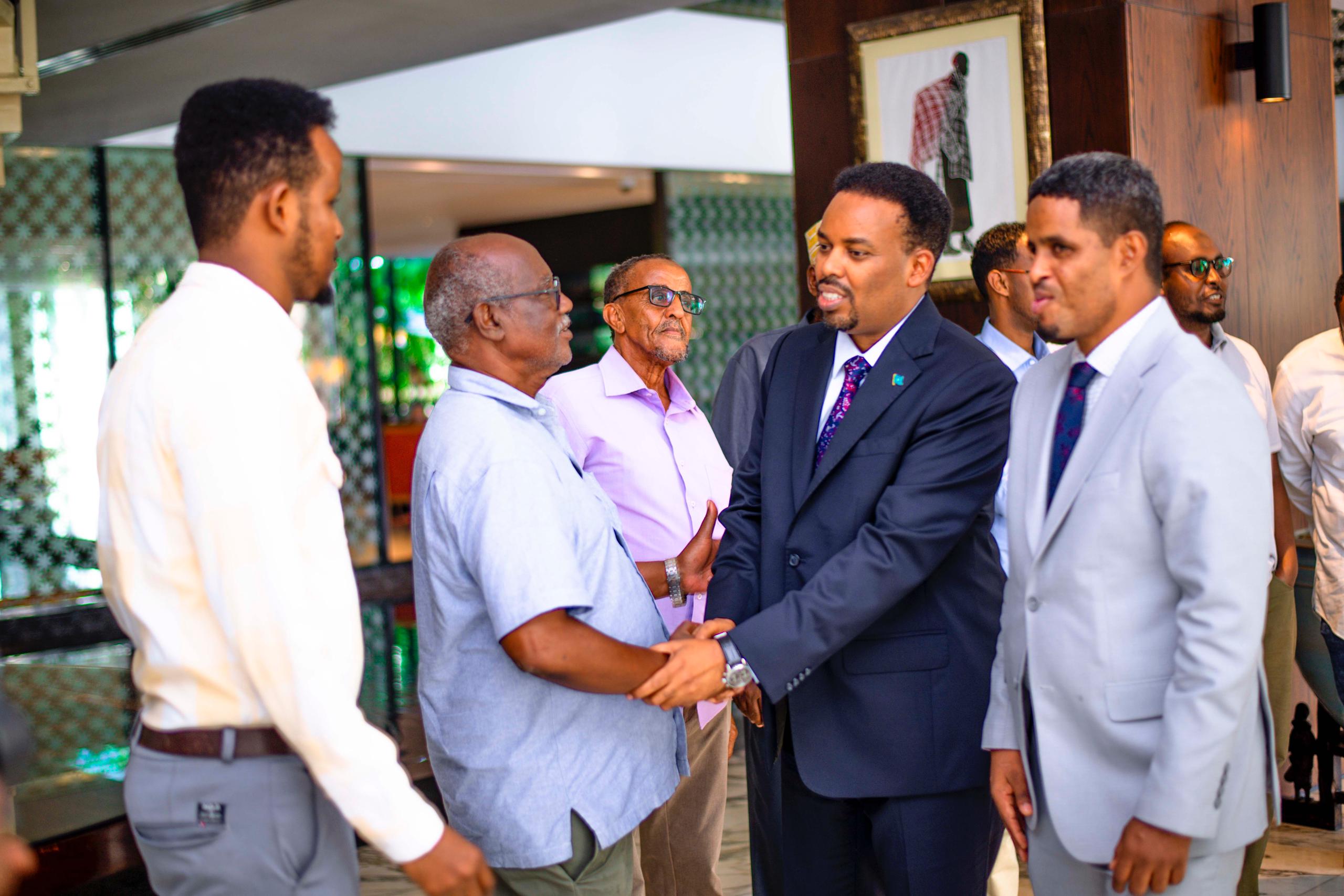 Safiirka Soomaaliya ee Tanzania oo Si Diiran Loogu Soo Dhoweeyey Caasimadda Dalkaasi.