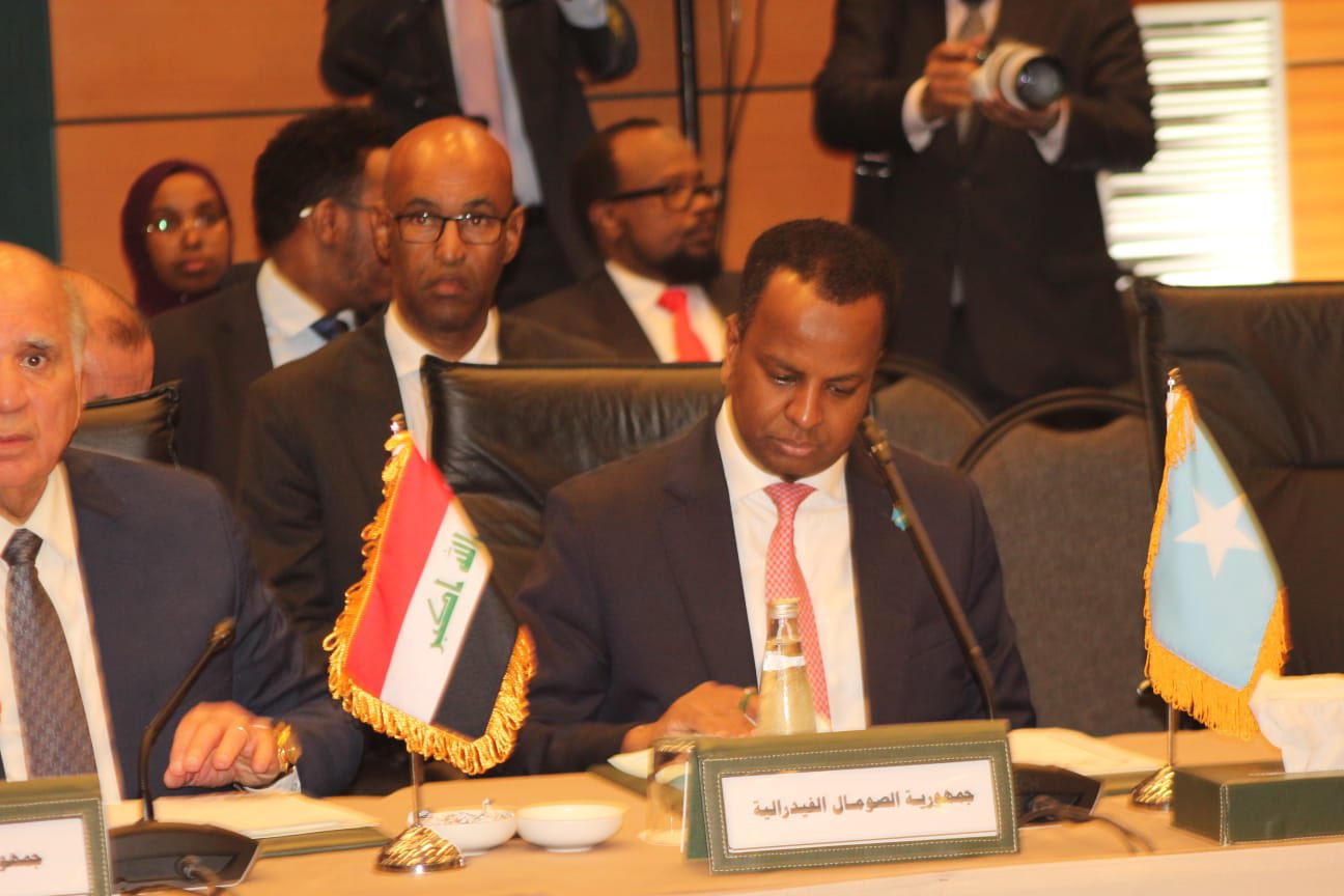 Wasiirka Arrimaha Dibadda Soomaaliya oo ka qeybgalay shir degdeg ah oo ay iskugu yimaadeen Wasiirrada Arrimaha Dibadda Carabta oo lagaga hadlay xiisadda ka dhex-aloolsan Iiraan Iyo Israaiil