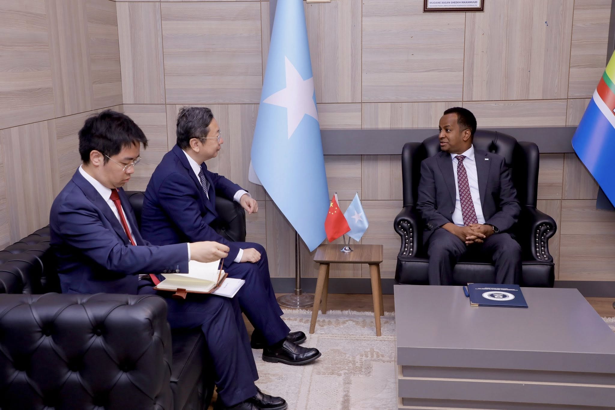 Somali FM Meets Chinese Ambassador to Boost Bilateral Relations