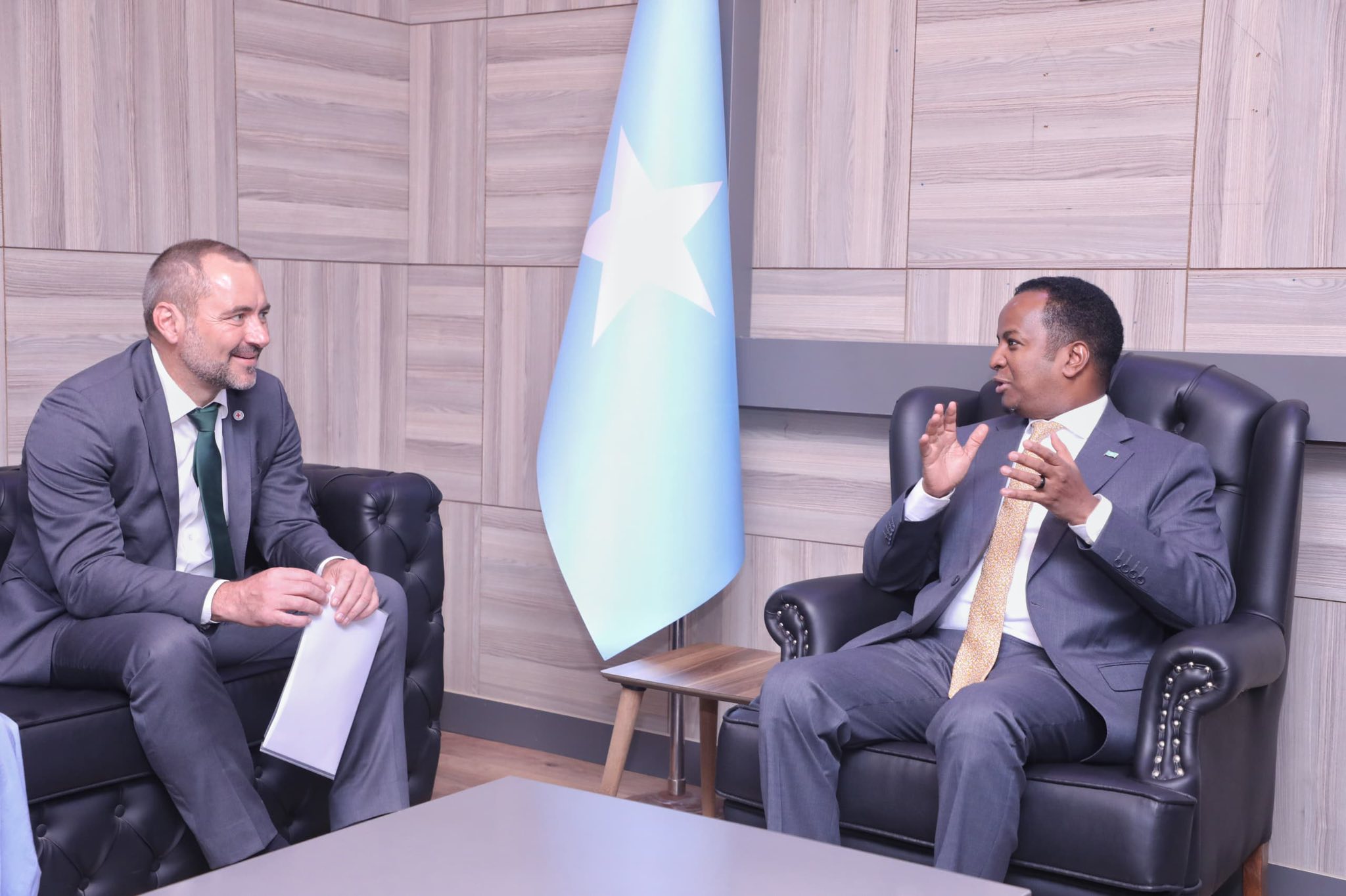 Somali FM Meets ICRC Country Director to Strengthen Humanitarian Collaboration