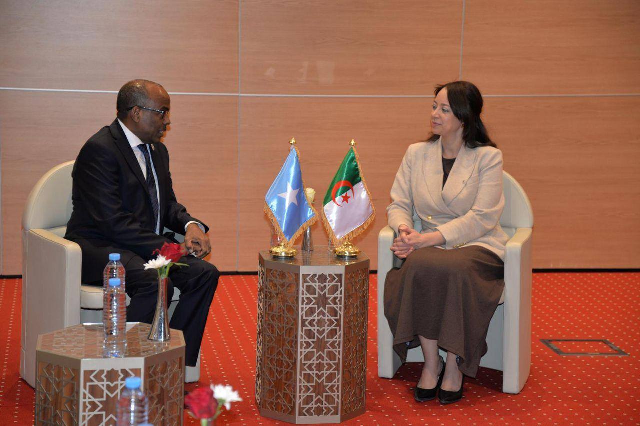 Somali State Minister for Foreign Affairs Meets Algeria Secretary of State for African Affairs