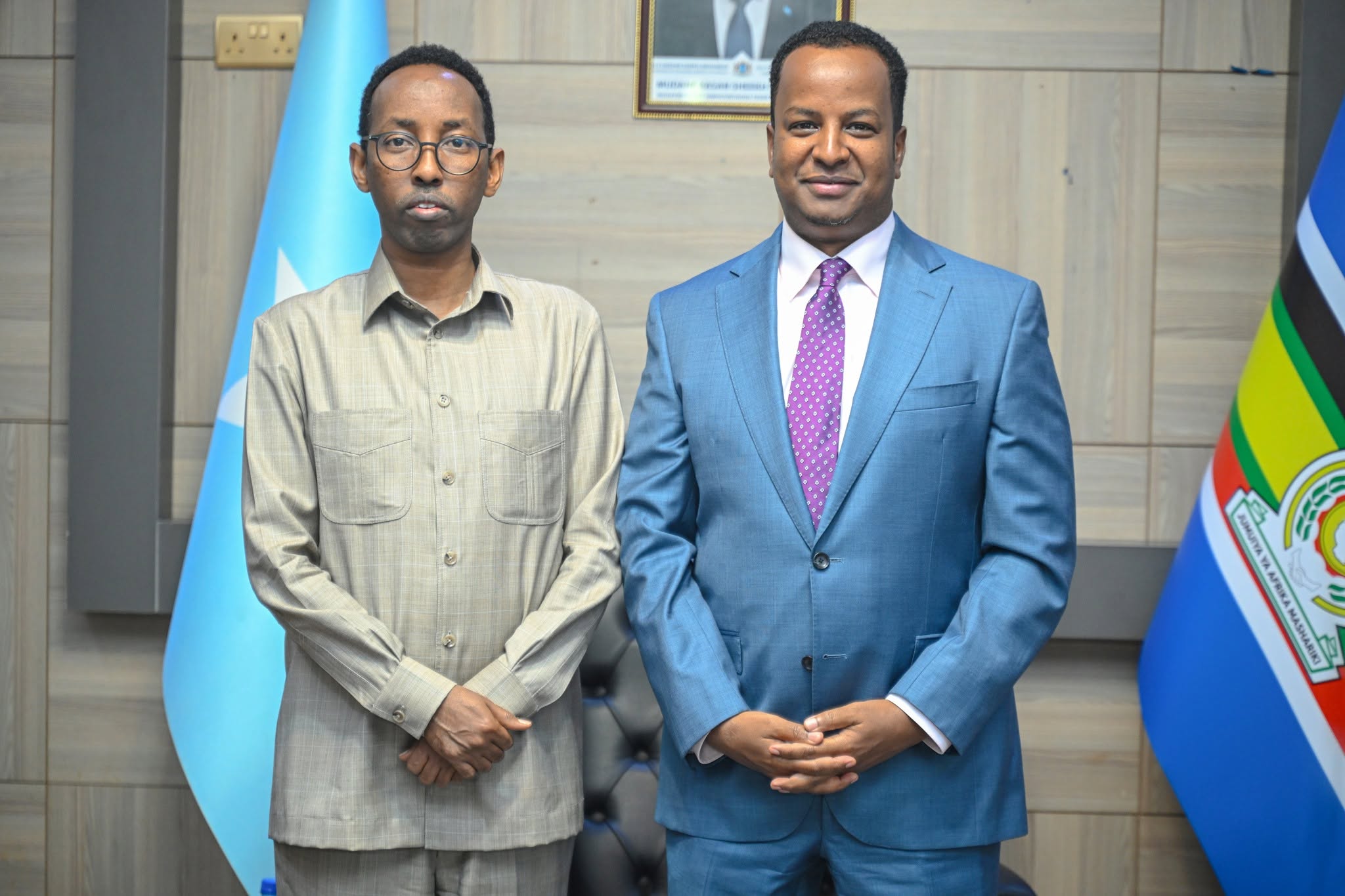 MFA Strengthens Cooperation on Passport and Immigration Services
