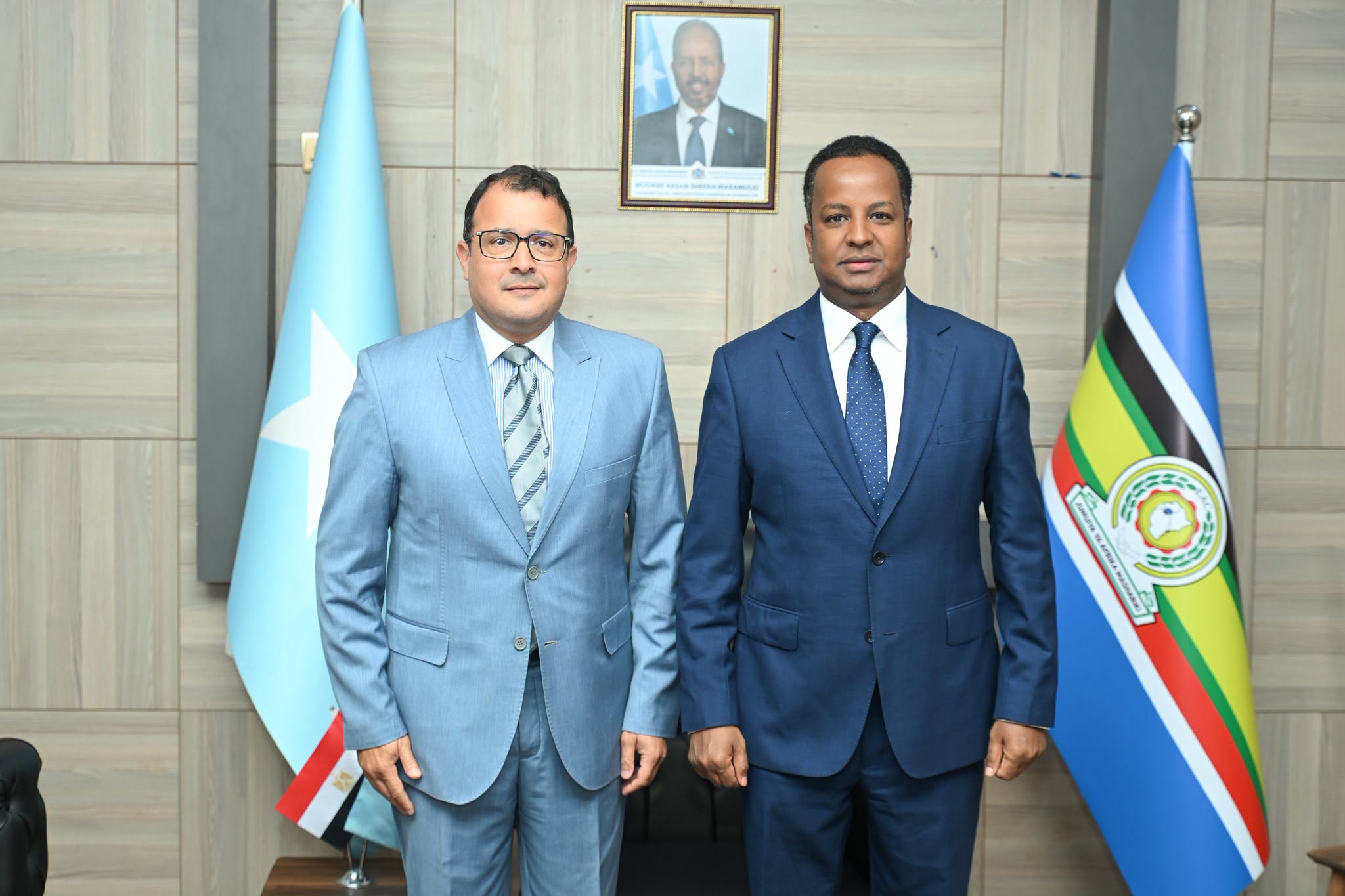 Minister of Foreign Affairs Receives Egypt???s Assistant Foreign Minister for African Affairs