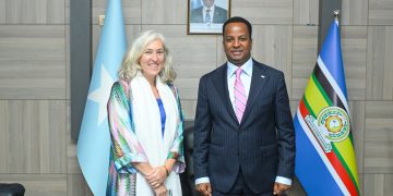 Minister Receives EU Ambassador on Farewell Courtesy Call