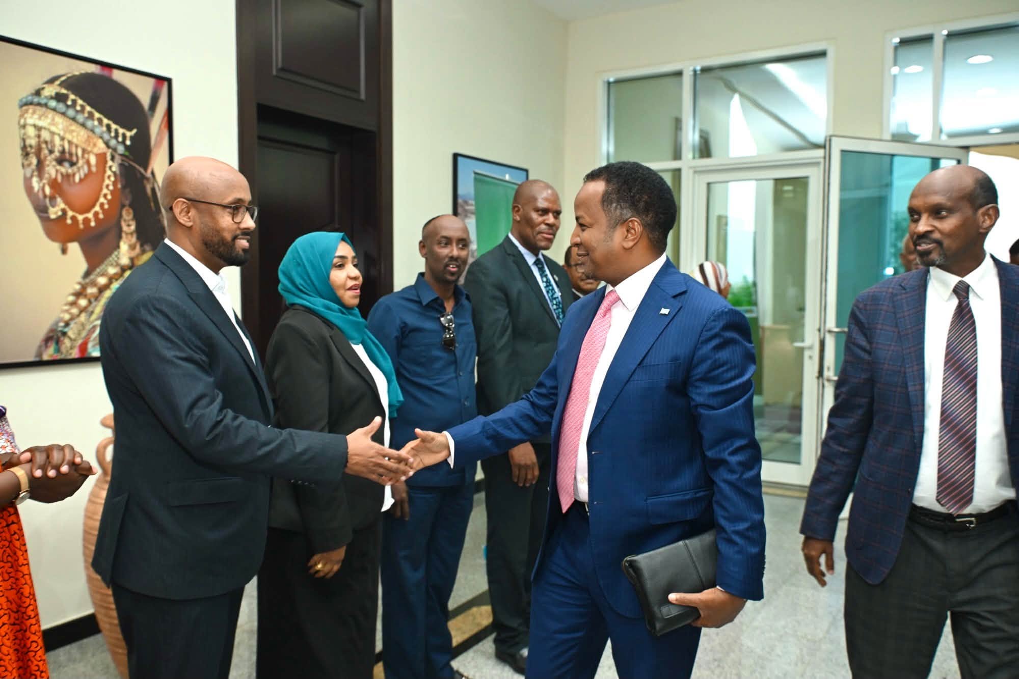 Somalia’s Foreign Minister Arrives in Djibouti for the 74th Extraordinary IGAD Council of Ministers